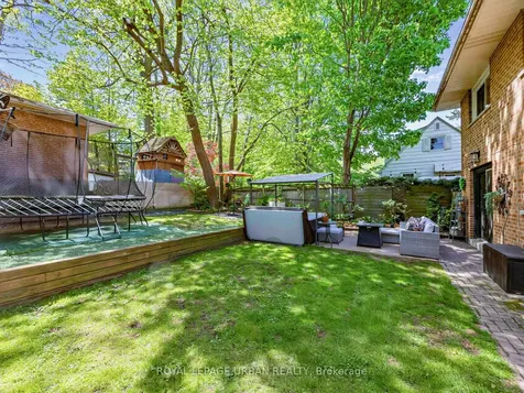 95 Oakridge Drive Toronto ON M1M 2A6