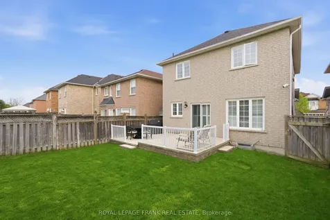 102 Telford Street Ajax ON L1T 4L4