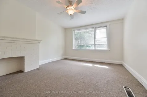 85 Linsmore Crescent Toronto ON M4J 4K2