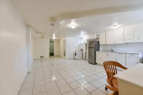 85 Linsmore Crescent Toronto ON M4J 4K2
