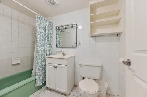85 Linsmore Crescent Toronto ON M4J 4K2