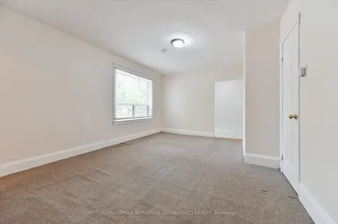 85 Linsmore Crescent Toronto ON M4J 4K2