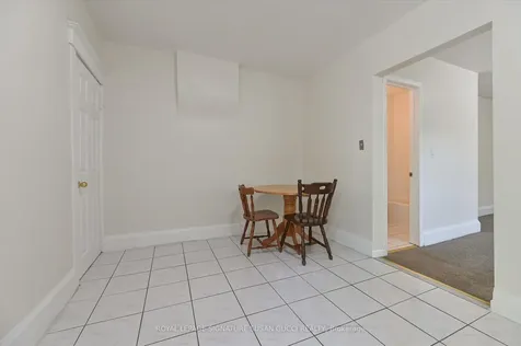 85 Linsmore Crescent Toronto ON M4J 4K2