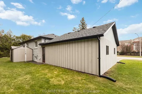 14 Heber Down Crescent Whitby ON L1M 1A8