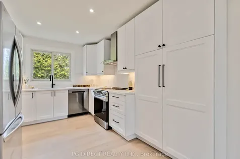 14 Heber Down Crescent Whitby ON L1M 1A8