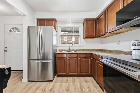 580 Eyer Drive Pickering ON L1W 3B7