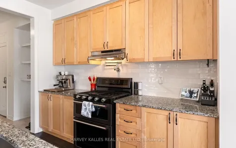 1520 Scarlett Trail Pickering ON L1X 0N9