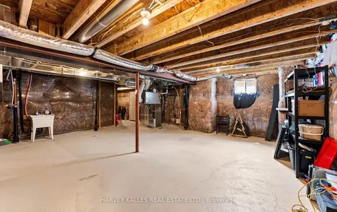 1520 Scarlett Trail Pickering ON L1X 0N9