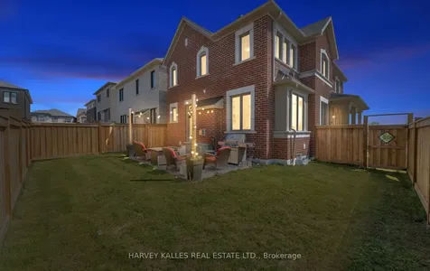 1520 Scarlett Trail Pickering ON L1X 0N9
