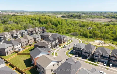1520 Scarlett Trail Pickering ON L1X 0N9