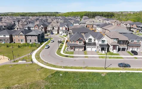 1520 Scarlett Trail Pickering ON L1X 0N9