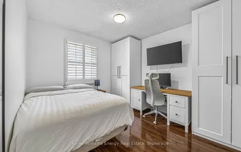 632 Chiron Crescent Pickering ON L1V 4T4