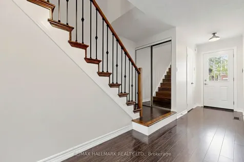10 Bassett Boulevard Whitby ON L1N 9C7