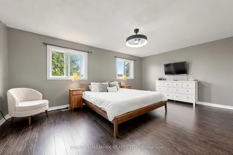 10 Bassett Boulevard Whitby ON L1N 9C7