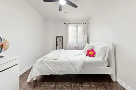 10 Bassett Boulevard Whitby ON L1N 9C7