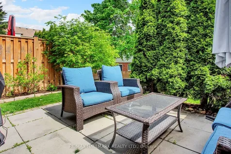 10 Bassett Boulevard Whitby ON L1N 9C7