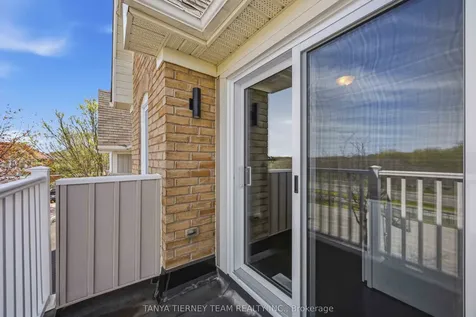 156 Shrewsbury Drive Whitby ON L1M 0E3