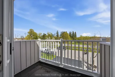 156 Shrewsbury Drive Whitby ON L1M 0E3