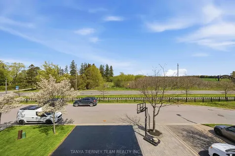 156 Shrewsbury Drive Whitby ON L1M 0E3