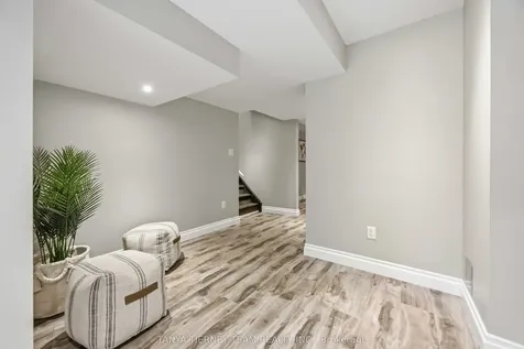 156 Shrewsbury Drive Whitby ON L1M 0E3