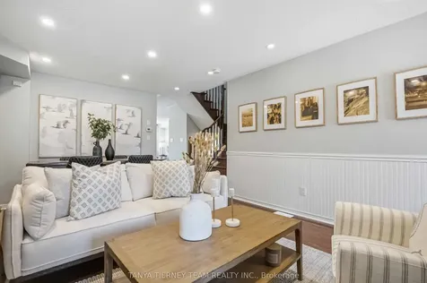 156 Shrewsbury Drive Whitby ON L1M 0E3