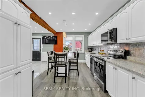 62 Harold Street Oshawa ON L1H 4Y3