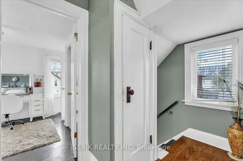 62 Harold Street Oshawa ON L1H 4Y3