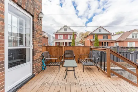 62 Harold Street Oshawa ON L1H 4Y3