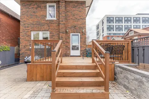 62 Harold Street Oshawa ON L1H 4Y3