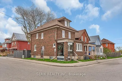 62 Harold Street Oshawa ON L1H 4Y3