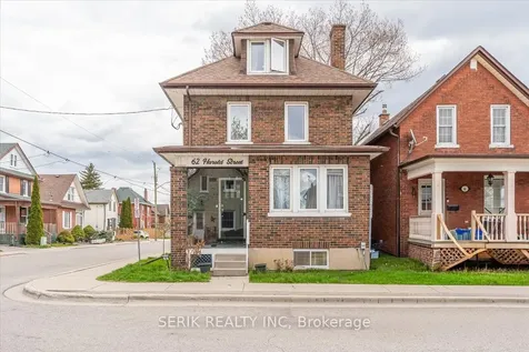 62 Harold Street Oshawa ON L1H 4Y3