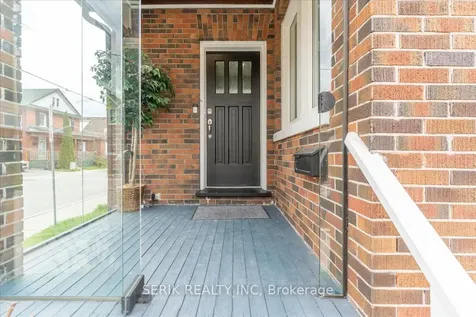62 Harold Street Oshawa ON L1H 4Y3