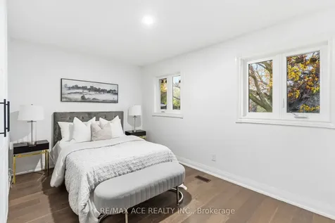 399 Lawson Road Toronto ON M1C 2J8