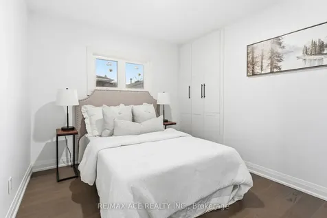 399 Lawson Road Toronto ON M1C 2J8