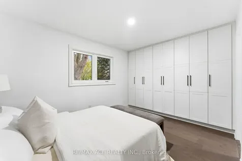 399 Lawson Road Toronto ON M1C 2J8