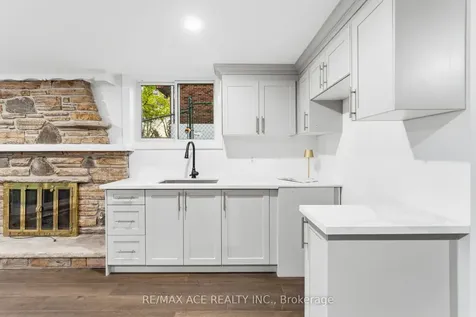 399 Lawson Road Toronto ON M1C 2J8