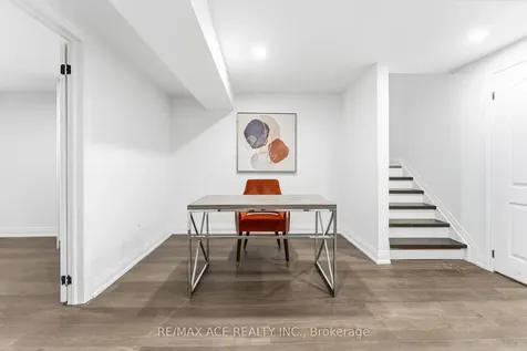 399 Lawson Road Toronto ON M1C 2J8