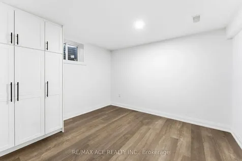 399 Lawson Road Toronto ON M1C 2J8