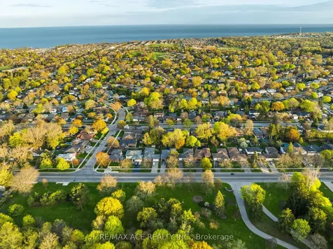 399 Lawson Road Toronto ON M1C 2J8