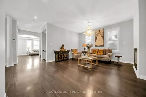 23 Ross Wright Avenue Clarington ON L1C 0P6