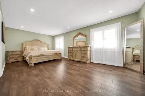 23 Ross Wright Avenue Clarington ON L1C 0P6