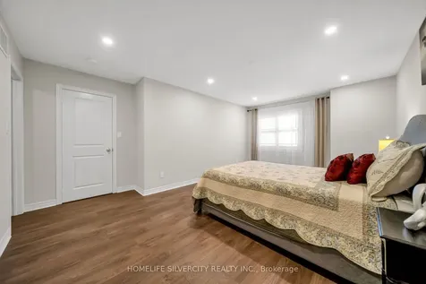 23 Ross Wright Avenue Clarington ON L1C 0P6