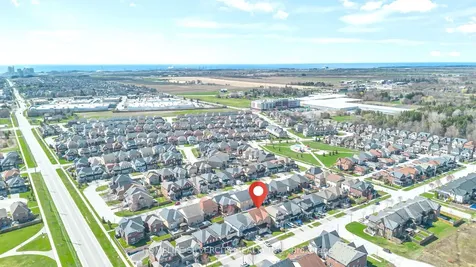 23 Ross Wright Avenue Clarington ON L1C 0P6