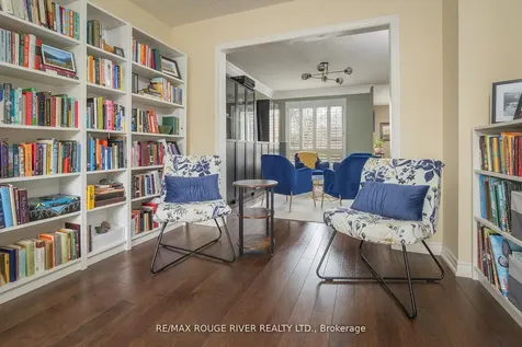 2052 Lynn Heights Drive Pickering ON L1X 1N8