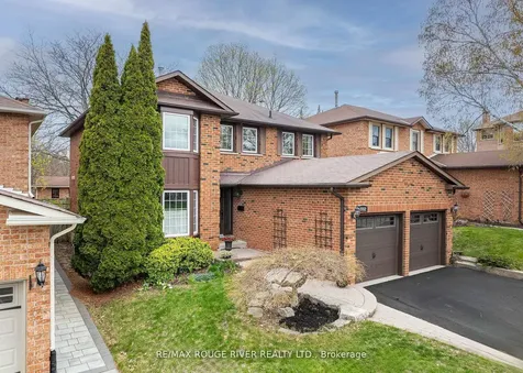 2052 Lynn Heights Drive Pickering ON L1X 1N8