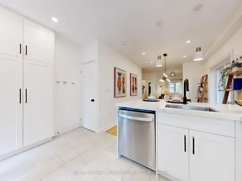 117 Burgess Avenue Toronto ON M4E 1X3