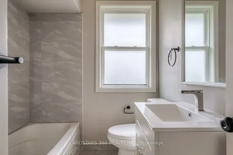 127 Galloway Road Toronto ON M1E 1W9