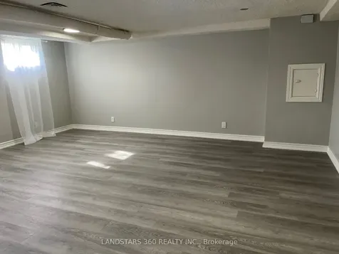 127 Galloway Road Toronto ON M1E 1W9