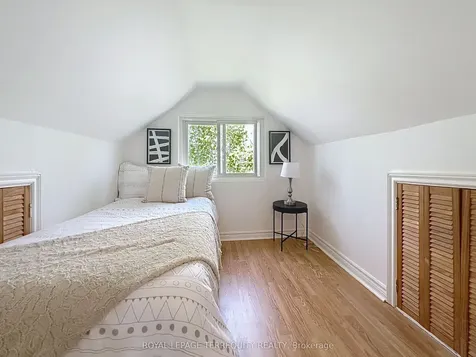 57 Queensdale Avenue Toronto ON M4J 1Y1