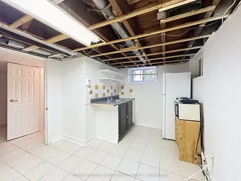 57 Queensdale Avenue Toronto ON M4J 1Y1